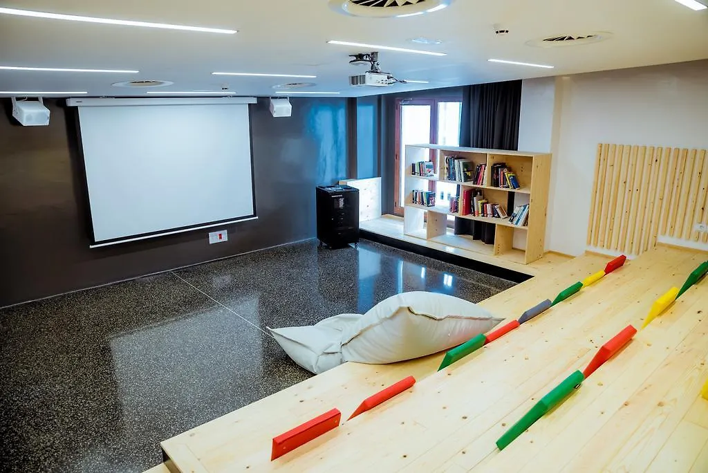 Amistat Island Hostel Ibiza - Albergue Juvenil 聖安東尼奧